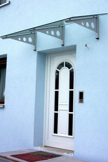 Vordächer von Dürei Fenster + Türen in Hochstädt